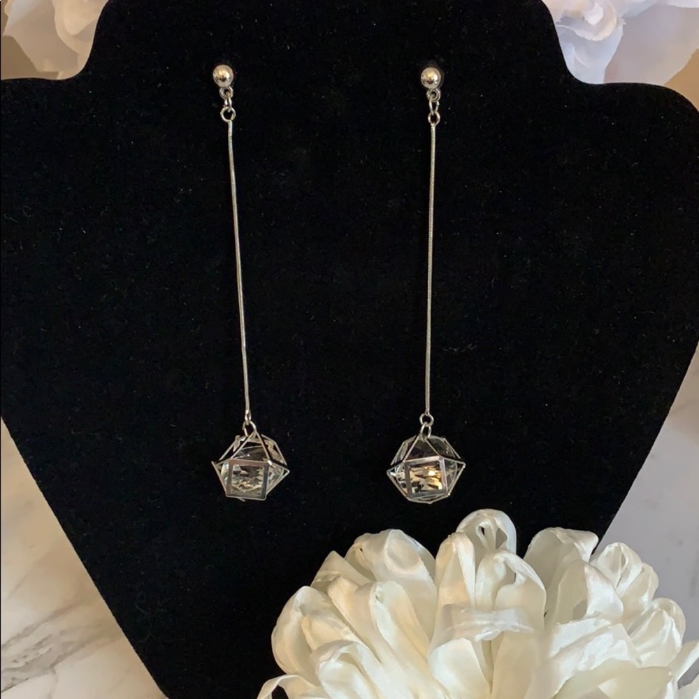 💎Guess Earrings💎